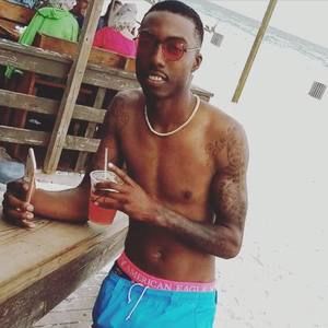 Meet your Posher, Marcus